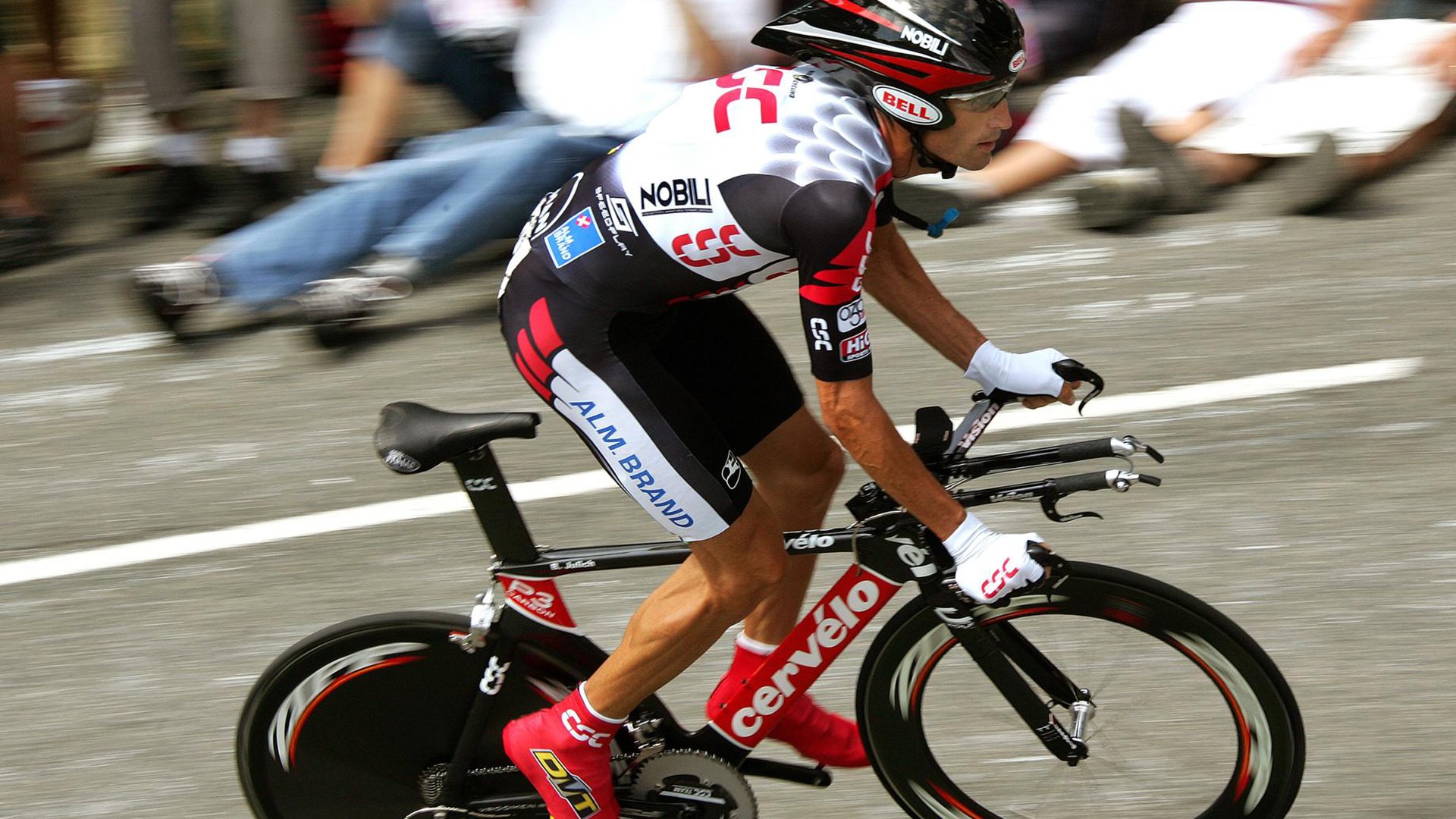 乔·波尔曼精准的传球和突破力，提升袋鼠队的整体攻击力